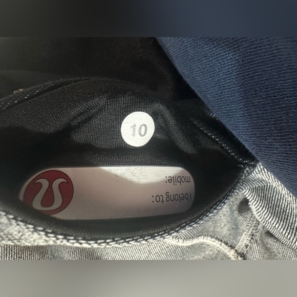 Lululemon Groove Pants - Size 10 - Picture 5 of 5